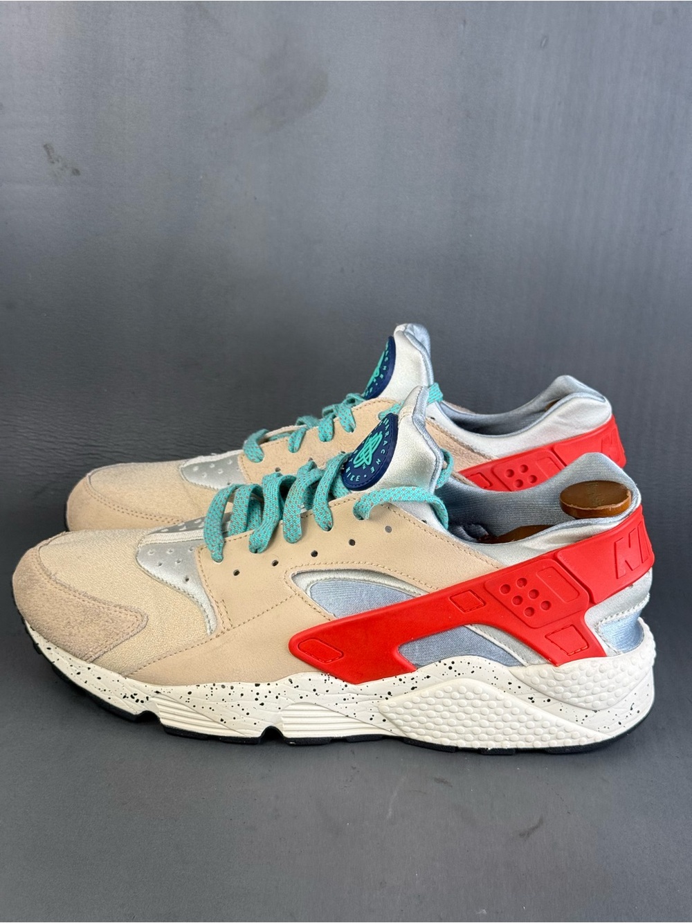 Nike Air Huarache Run Premium 'Desert Ore' sneaker shoes men’s size 13 - Picture 3 of 8